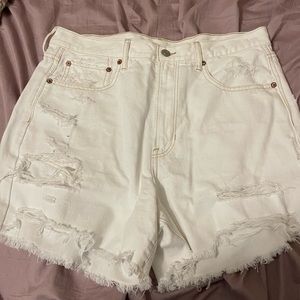 American Eagle high rise 90s boyfriend shorts size 12